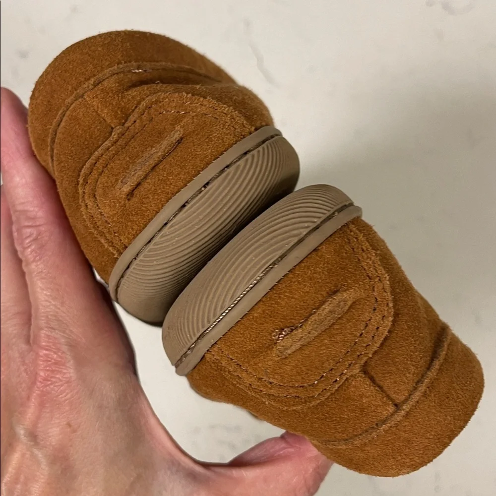 J. Crew Suede Scuff Slippers Men's Moccasin Slippers Size 7 Carmel Suede